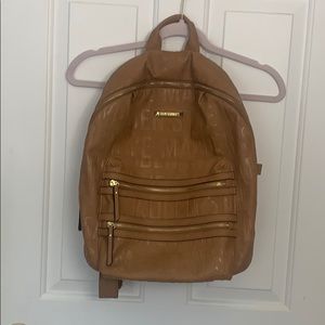 🤍Steve Madden BackPack🤍